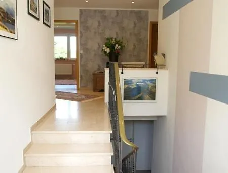 Daire Maar-idyll Schalkenmehren