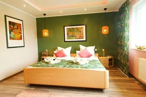 Апартаменты Maar-idyll Шалькенмерен